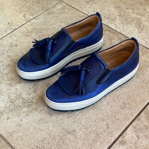 Ferragamo Elegant Blue Tassel Slip-On Loafers